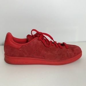 le adidas stan smith uomini dietro la pelle delle scarpe rosse poshmark le adidas stan smith uomini dietro la pelle delle scarpe rosse poshmark